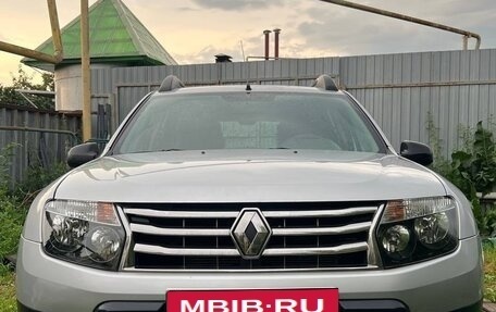 Renault Duster I рестайлинг, 2014 год, 1 280 000 рублей, 4 фотография