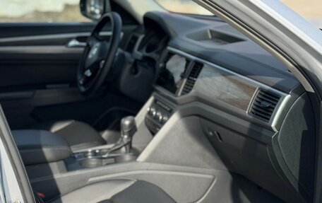 Volkswagen Teramont I, 2018 год, 3 150 000 рублей, 13 фотография