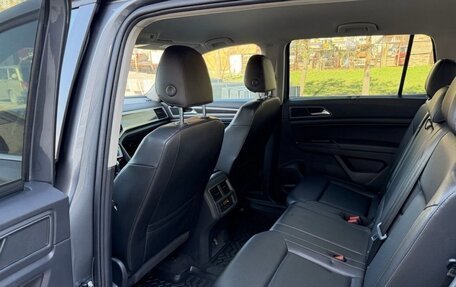 Volkswagen Teramont I, 2018 год, 3 150 000 рублей, 15 фотография