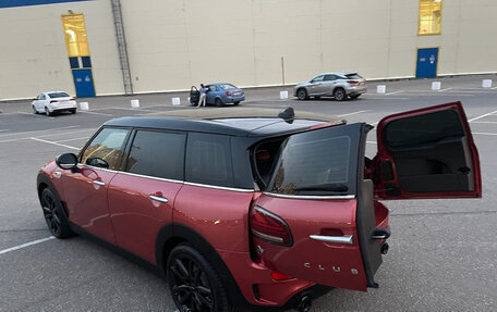 MINI Clubman, 2023 год, 2 100 000 рублей, 4 фотография