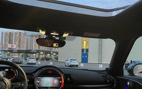 MINI Clubman, 2023 год, 2 100 000 рублей, 8 фотография