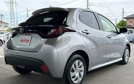 Toyota Yaris, 2023 год, 1 100 300 рублей, 6 фотография