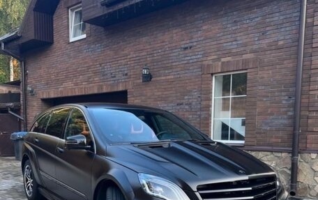 Mercedes-Benz R-Класс, 2011 год, 2 200 000 рублей, 3 фотография