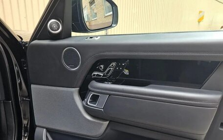 Land Rover Range Rover IV рестайлинг, 2020 год, 7 500 000 рублей, 11 фотография
