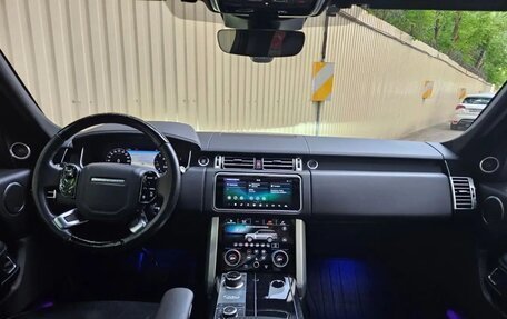 Land Rover Range Rover IV рестайлинг, 2020 год, 7 500 000 рублей, 37 фотография