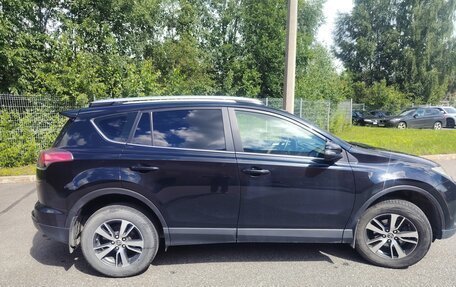 Toyota RAV4, 2017 год, 2 220 000 рублей, 4 фотография