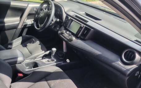 Toyota RAV4, 2017 год, 2 220 000 рублей, 9 фотография