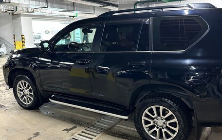 Toyota Land Cruiser Prado 150 рестайлинг 2, 2019 год, 5 100 000 рублей, 4 фотография