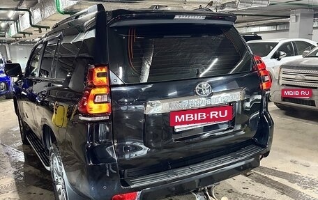 Toyota Land Cruiser Prado 150 рестайлинг 2, 2019 год, 5 100 000 рублей, 8 фотография