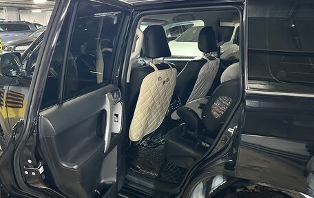 Toyota Land Cruiser Prado 150 рестайлинг 2, 2019 год, 5 100 000 рублей, 14 фотография