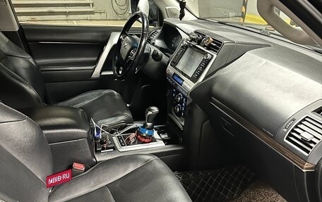 Toyota Land Cruiser Prado 150 рестайлинг 2, 2019 год, 5 100 000 рублей, 17 фотография