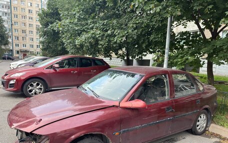 Opel Vectra B рестайлинг, 1998 год, 50 000 рублей, 4 фотография