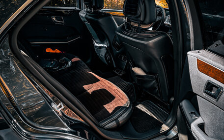 Mercedes-Benz E-Класс, 2010 год, 1 500 000 рублей, 12 фотография