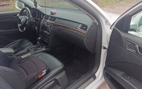 Skoda Superb III рестайлинг, 2014 год, 1 530 000 рублей, 20 фотография