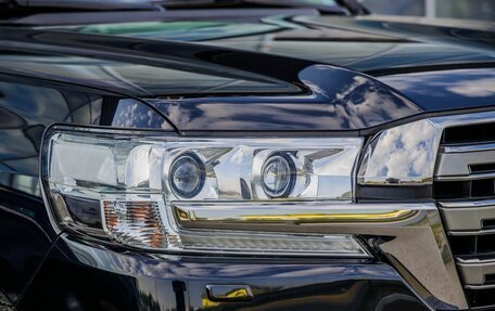 Toyota Land Cruiser 200, 2019 год, 7 998 000 рублей, 10 фотография