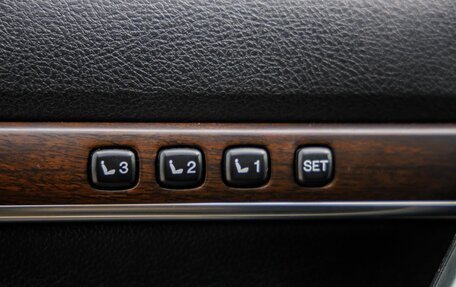 Toyota Land Cruiser 200, 2019 год, 7 998 000 рублей, 16 фотография