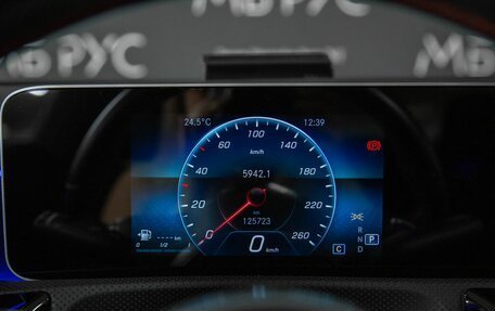 Mercedes-Benz CLA, 2019 год, 2 600 000 рублей, 15 фотография