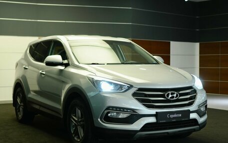 Hyundai Santa Fe III рестайлинг, 2017 год, 1 790 000 рублей, 3 фотография