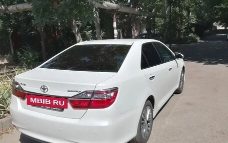 Toyota Camry, 2016 год, 2 050 000 рублей, 2 фотография