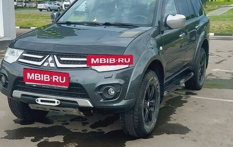 Mitsubishi Pajero Sport II рестайлинг, 2014 год, 2 100 000 рублей, 3 фотография
