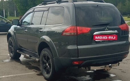 Mitsubishi Pajero Sport II рестайлинг, 2014 год, 2 100 000 рублей, 10 фотография
