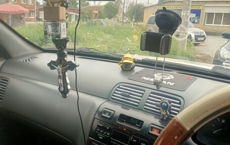 Nissan Cefiro II, 1995 год, 250 000 рублей, 9 фотография