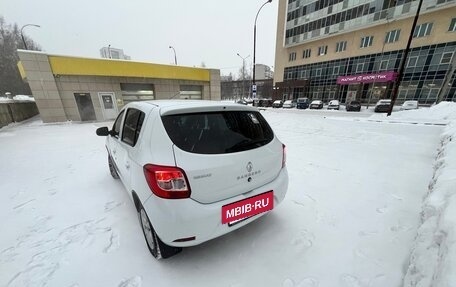 Renault Sandero II рестайлинг, 2018 год, 950 000 рублей, 3 фотография