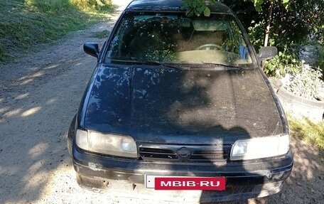 Nissan Primera II рестайлинг, 1994 год, 117 000 рублей, 4 фотография