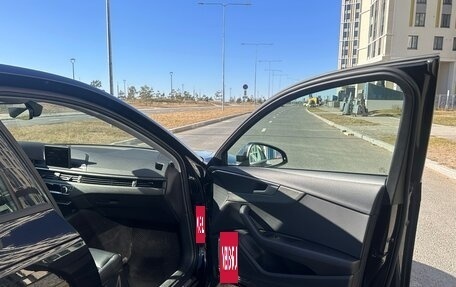 Audi A4, 2018 год, 2 450 000 рублей, 6 фотография