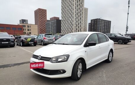 Volkswagen Polo VI (EU Market), 2014 год, 890 000 рублей, 20 фотография