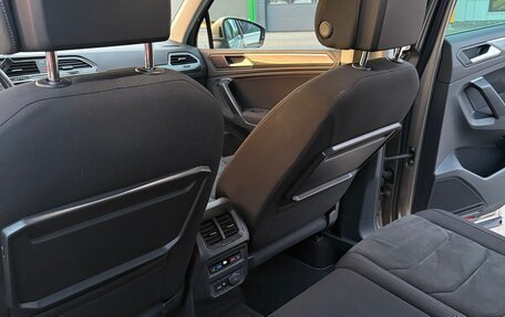 Volkswagen Tiguan II, 2018 год, 2 750 000 рублей, 12 фотография