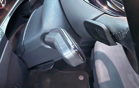 Volkswagen Tiguan II, 2018 год, 2 750 000 рублей, 25 фотография