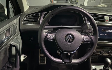 Volkswagen Tiguan II, 2018 год, 2 750 000 рублей, 30 фотография