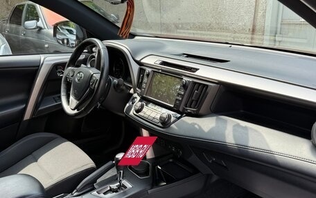 Toyota RAV4, 2019 год, 2 950 000 рублей, 7 фотография