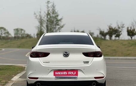 Mazda 3, 2023 год, 1 700 000 рублей, 5 фотография