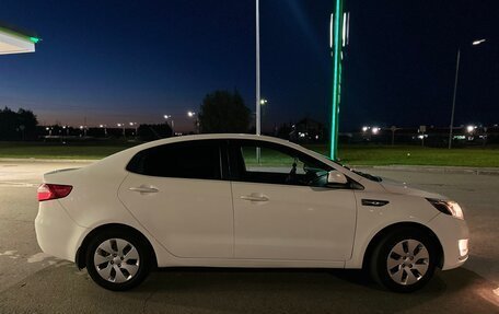 KIA Rio III рестайлинг, 2012 год, 450 000 рублей, 2 фотография
