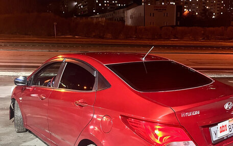 Hyundai Solaris II рестайлинг, 2015 год, 800 000 рублей, 2 фотография