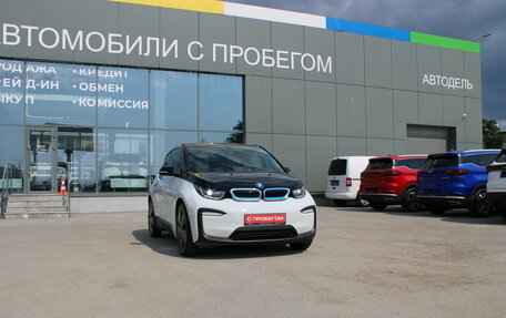 BMW i3 I01 рестайлинг, 2018 год, 3 099 000 рублей, 9 фотография