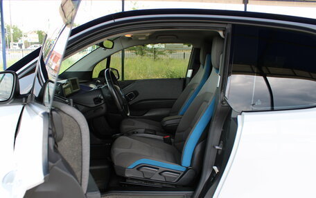 BMW i3 I01 рестайлинг, 2018 год, 3 099 000 рублей, 12 фотография