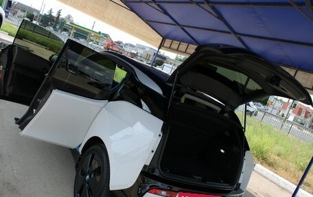 BMW i3 I01 рестайлинг, 2018 год, 3 099 000 рублей, 15 фотография