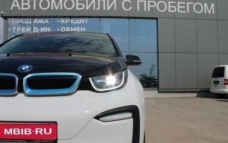 BMW i3 I01 рестайлинг, 2018 год, 3 099 000 рублей, 31 фотография