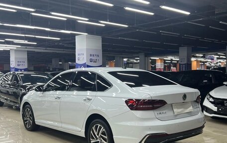 Volkswagen Lavida, 2023 год, 1 300 000 рублей, 5 фотография