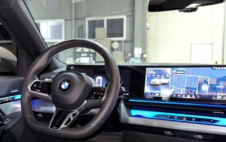 BMW 5 серия, 2024 год, 6 600 000 рублей, 9 фотография