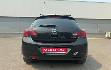 Opel Astra J, 2012 год, 630 000 рублей, 2 фотография