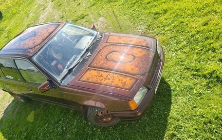 Opel Kadett E рестайлинг, 1986 год, 100 000 рублей, 6 фотография
