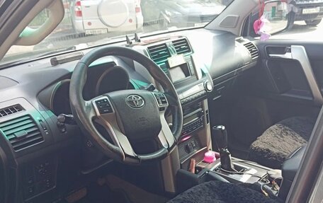 Toyota Land Cruiser Prado 150 рестайлинг 2, 2012 год, 3 450 000 рублей, 3 фотография