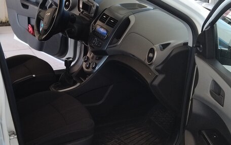 Chevrolet Aveo III, 2013 год, 550 000 рублей, 7 фотография