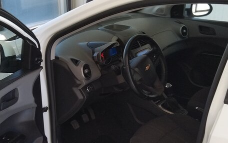 Chevrolet Aveo III, 2013 год, 550 000 рублей, 6 фотография
