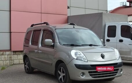 Renault Kangoo II рестайлинг, 2011 год, 1 600 000 рублей, 3 фотография