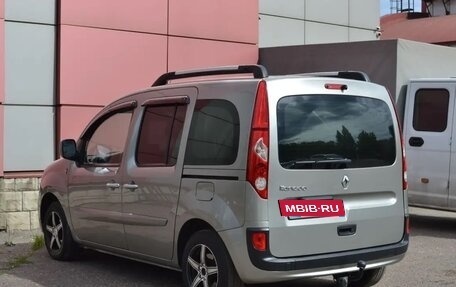 Renault Kangoo II рестайлинг, 2011 год, 1 600 000 рублей, 8 фотография